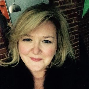 Meet your Posher, Celene